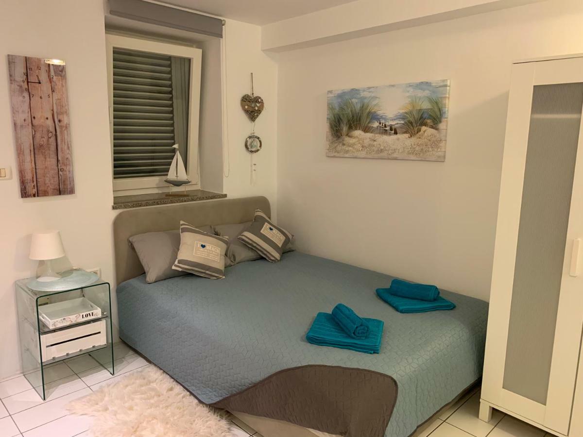Appartement Devi-Piran Extérieur photo